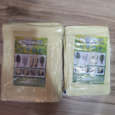 Професионално зимно покривало за палми и екзотични растения – 90 g/m² сигурна защита